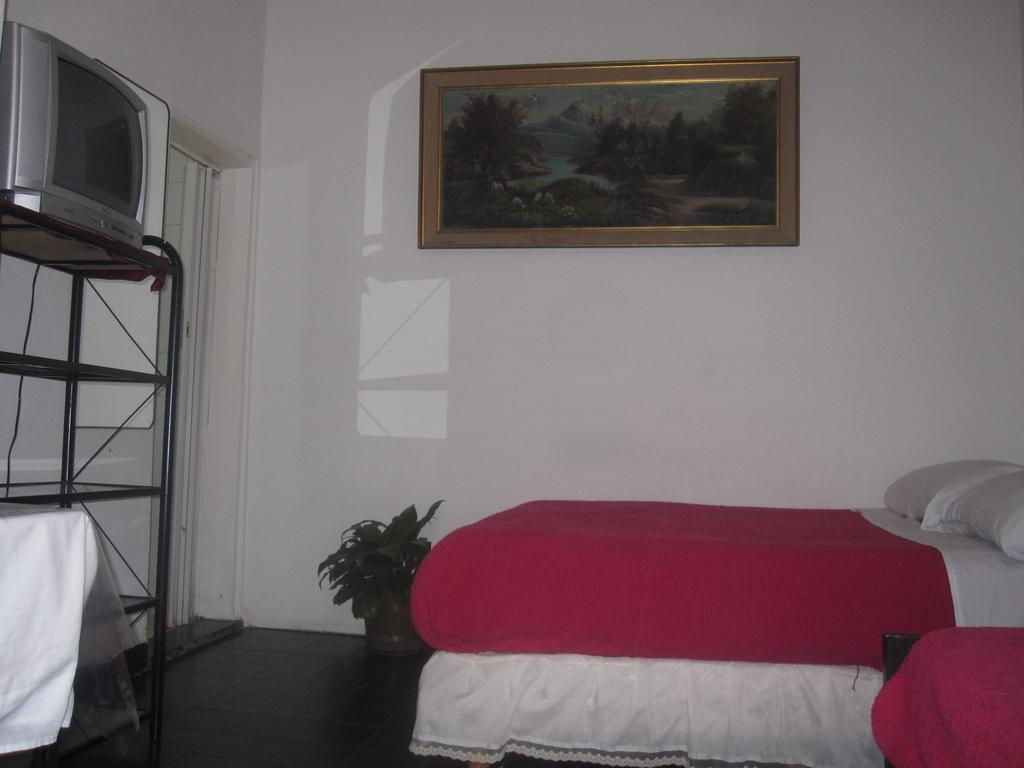 Hotel Minerva Buenos Aires Zimmer foto